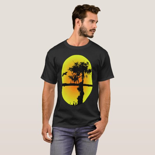 Abstract Silhouette Pelican Cypress Swamp Tシャツ (正面フル)