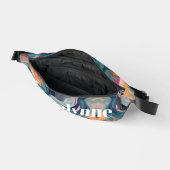 Abstract Swirl Pattern White Text ファニーパック (見開き)