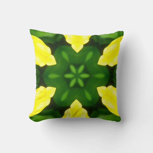 ABSTRACT YELLOW AND GREEN DRAWING. SAMER BRASIL. 3 クッション (正面)