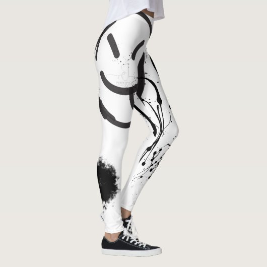 absTRAKt レギンス (右)