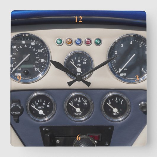 ACコブラ スクエア壁時計 (正面)