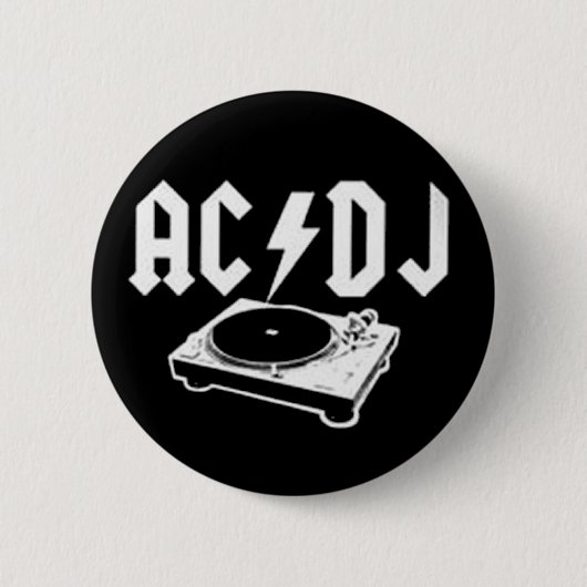 AC DJ 缶バッジ (正面)