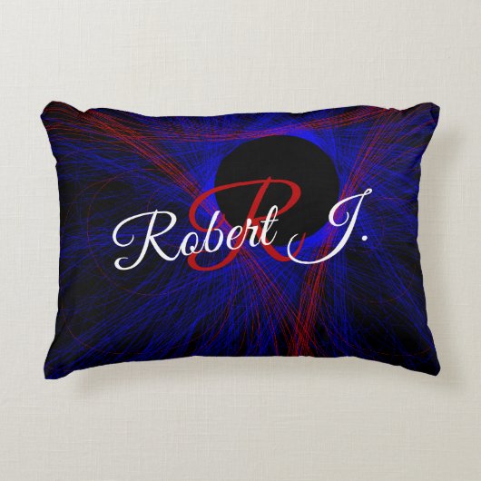 Accented Triangle Geometric Accent Pillow アクセントクッション (正面)