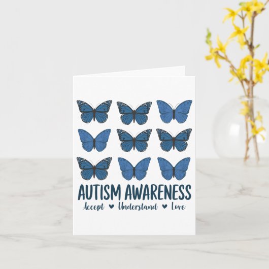Accept Understand Love Autism Awareness Butterfly カード (黄色い花)