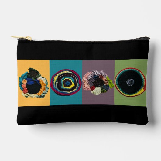 Accessories > Bags & Wallets > Cosmetic & Toiletry アクセサリーポーチ (正面)