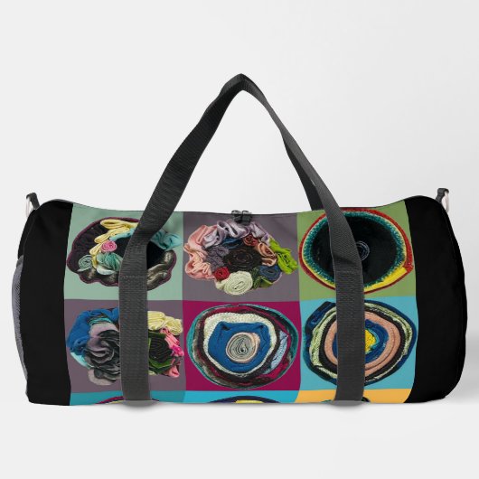 Accessories > Bags & Wallets > Gym & Duffel Bags ダッフルバッグ (裏面)