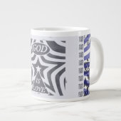 Achempong 神の愛の星 青と灰色 - オーバーサイズ ジャンボコーヒーマグカップ (正面右)