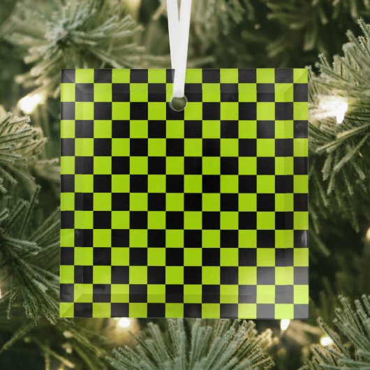 Acid green black checkerboard pattern ガラスオーナメント (インサイチュ)