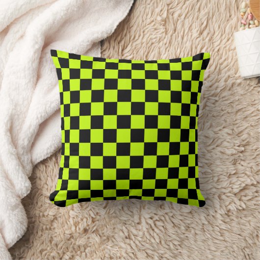 Acid green black checkerboard pattern クッション (ブランケット)