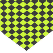 Acid green black checkerboard pattern ショートテーブルランナー (コーナー)
