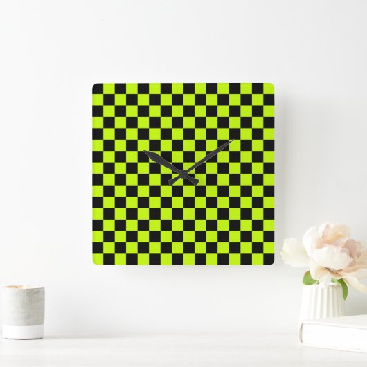 Acid green black checkerboard pattern スクエア壁時計 (ホーム)