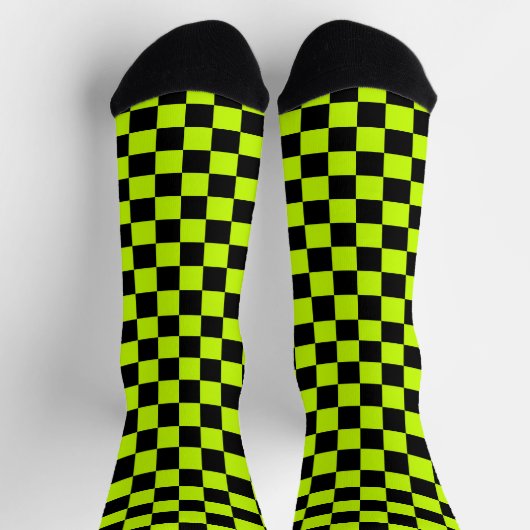 Acid green black checkerboard pattern ソックス (上部)