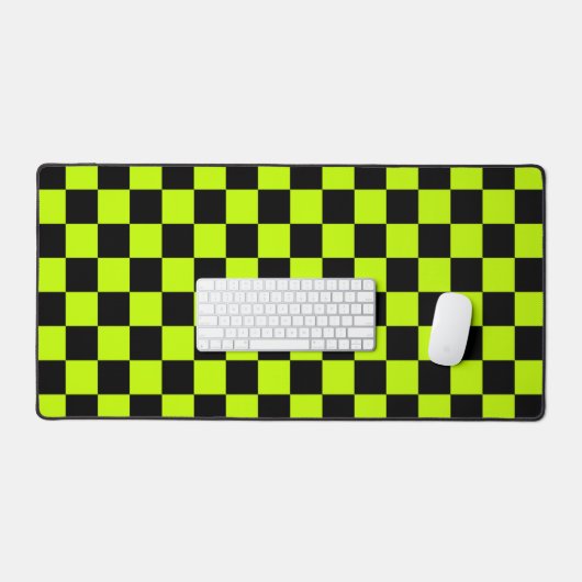Acid green black checkerboard pattern デスクマット (キーボード&マウス)