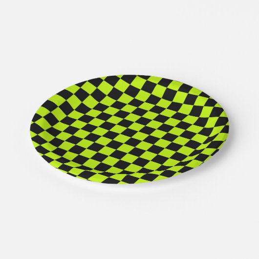 Acid green black checkerboard pattern ペーパープレート (アングル)