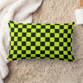 Acid green black checkerboard pattern ランバークッション (ブランケット)
