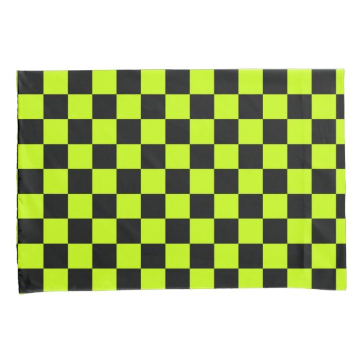 Acid green black checkerboard pattern 枕カバー (正面右)