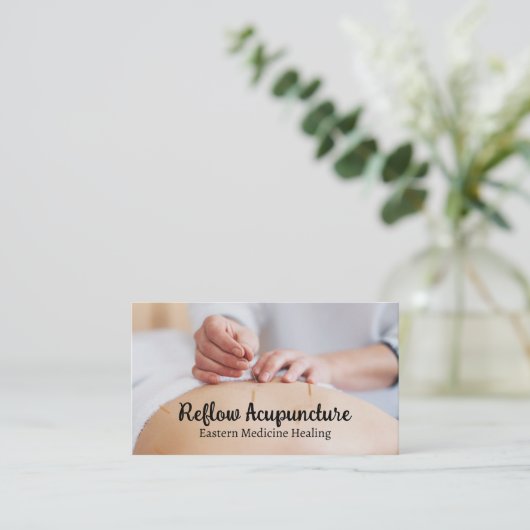 Acupuncturist Working on Client 名刺 (スタンド正面)