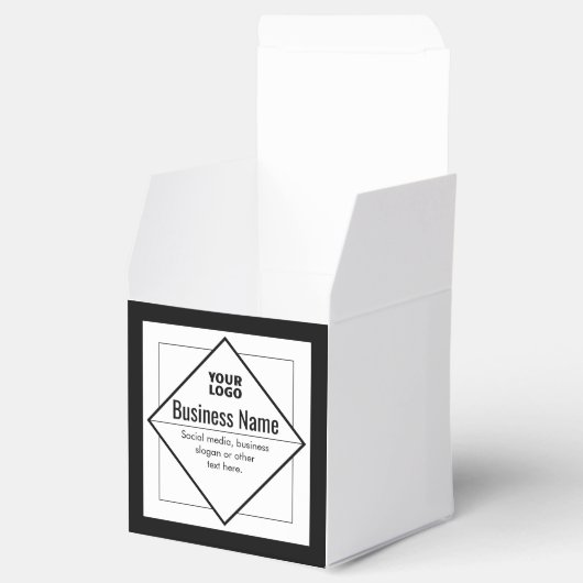 Add Your Logo Customizable Template フェイバーボックス (オープン)