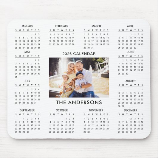 Add Your Own Family Photo 2026 Calendar |  マウスパッド (正面)