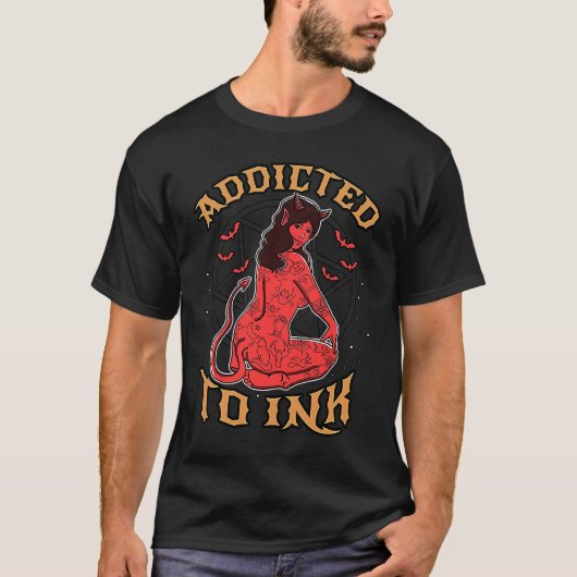 Addicted To Ink Hail Satan Devil Girl Tattoo Tシャツ (正面)