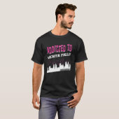 Addicted To Wichita Falls   Vacation Humor Trip Te Tシャツ (正面フル)