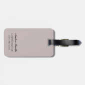 Adelbodenポスターを見落としている女性のスキーヤー ラゲッジタグ (裏面横)