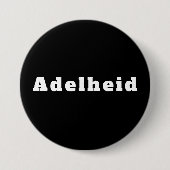 Adelheid 缶バッジ (正面)