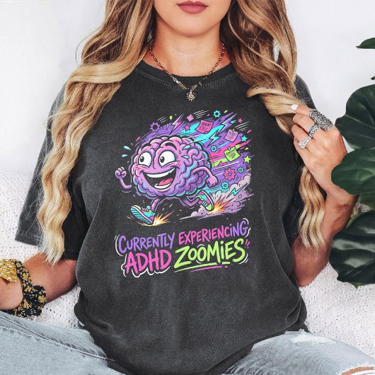 Adhd Zoomies ブレインランニングデザイン Tシャツ
