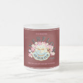 Adiela Akooによる曇りガラスのマグカップのオーバーフロー フロストグラスマグカップ (中央)