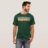 AdirondacksヴィンテージAdirondacksハイキングギフト Tシャツ (正面フル)
