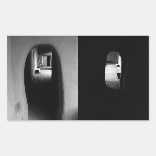 Adobe Corridor:白黒フォトステッカー 長方形シール (正面)
