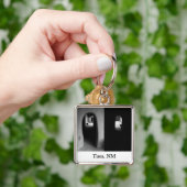 Adobe Corridor in Taos, NM keychain キーホルダー (手)