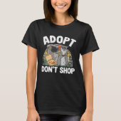 Adopt Don't Shop Trash Garbage Panda Raccoon Tシャツ (正面)