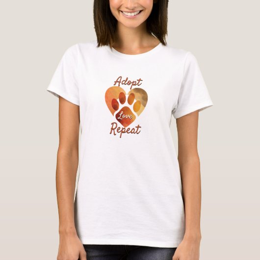 Adopt Love Repeat あたたかなアースカラーのパウアート Tシャツ (正面)