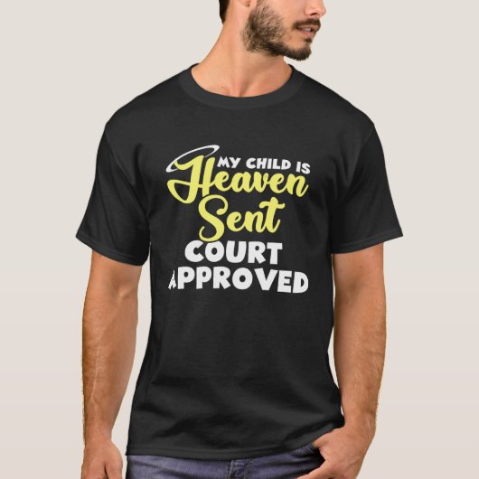 Adoption Announcement Day Family  Heaven Court Tシャツ (正面)