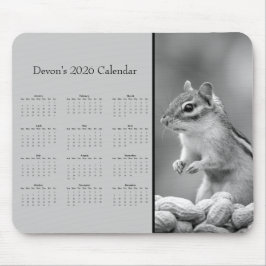 AdorablChipmunk: 2025年カスタマイズ可能カレンダー マウスパッド