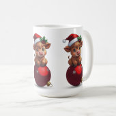 adorable baby highland cow sitting コーヒーマグカップ (正面右)