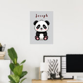 Adorable Cartoon Panda 🐼✨ Cozy Nursery Decor ポスター (ホームオフィス)