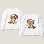 Adorable Cartoon Tiger Cub Wearing a Santa Hat (デザイン 正面＆背面)