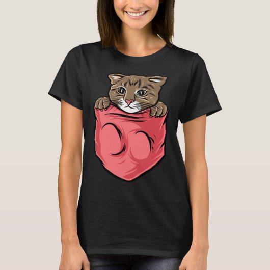 Adorable Cat  and Cute Kitten Pocket Style Tシャツ (正面)