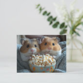 Adorable Hamsters With Popcorn ポストカード (スタンド正面)