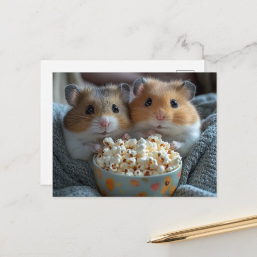 Adorable Hamsters With Popcorn ポストカード (正面/裏面インサイチュ)