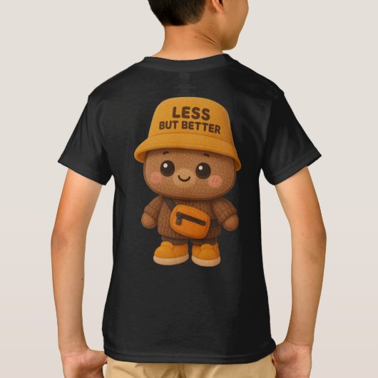 Adorable "Less But Better" Bear  Tシャツ (裏面)