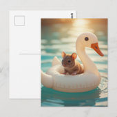 Adorable Mouse Floating on a Swan Float ポストカード (正面/裏面)