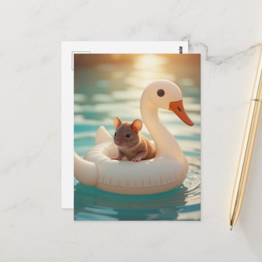 Adorable Mouse Floating on a Swan Float ポストカード (正面/裏面インサイチュ)