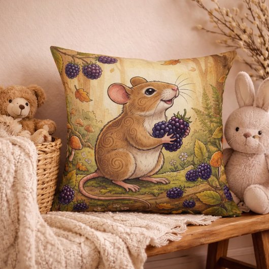 Adorable Mouse Forest Animals  クッション