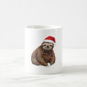 Adorable Sloth Wrapped in Holiday Lights Classic T コーヒーマグカップ (中央)