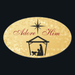 Adore Him -出生シーンChristmasスタンプ 楕円形シール<br><div class="desc">これらのAdore Him出生シーンChristmasのステッカーは、金ゴールドと白い輝く星を持つ美しい背景にイエス、メアリー、ヨセフ、ベツレヘムの星を特集している。</div>