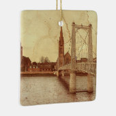 Adorno De Ceramica The Bouncy Bridge (インバネス –  セラミックオーナメント (右)