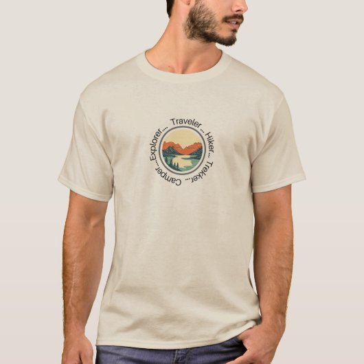 "Adventure Aesthetics"と"Camping Trip Essential Tシャツ (正面)
